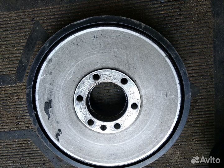 Шкив коленвала м104 3.2л Мерседес w124 w140