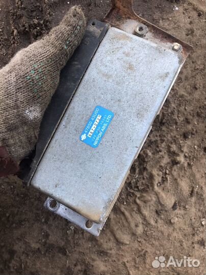 Блок управления абс nissan maxima а32