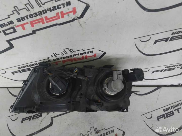 Фара BMW 3-series E46 6902748 галоген правая 1 мод