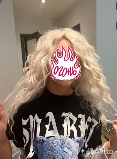 Парик блонд длинный