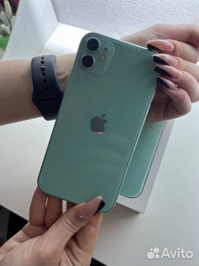 iPhone 11, 64 ГБ