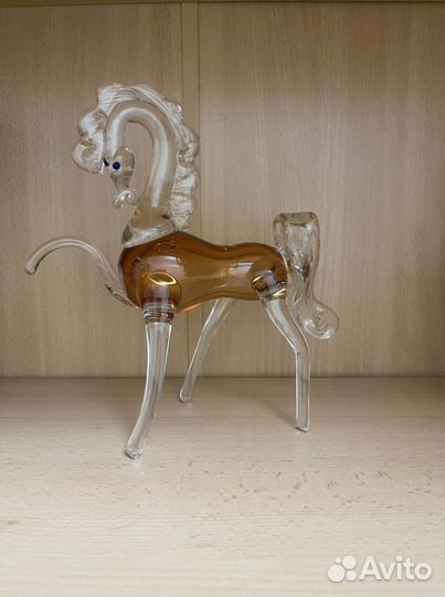 Конь хрустальный