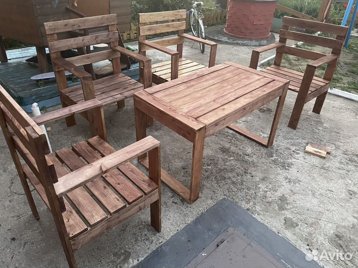 Скамейка садовая со столиком