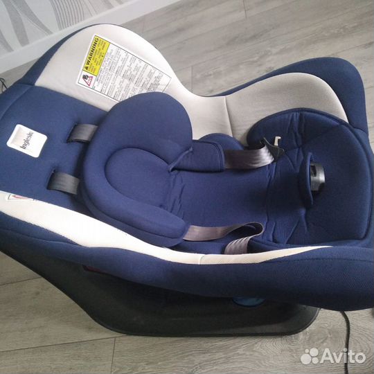 Детское автокресло Inglesina Magellano