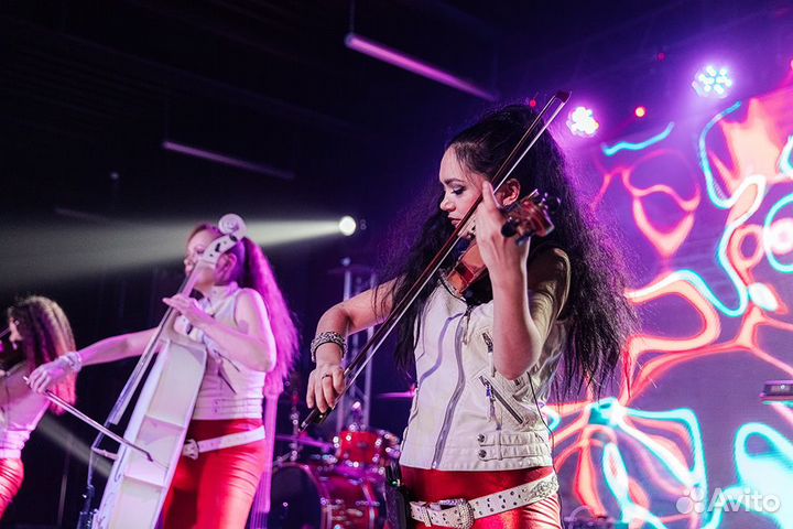 Музыканты Дуэт (трио) скрипачек