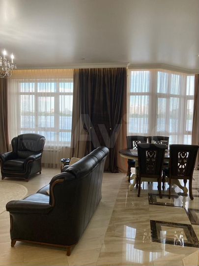 3-к. квартира, 100 м², 3/5 эт.