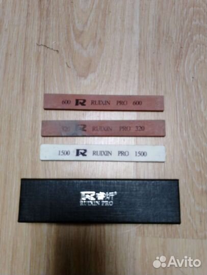 Точилка для ножей с поворотным механизмом