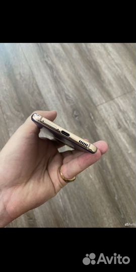 Samsung Galaxy S21, 8/256 ГБ