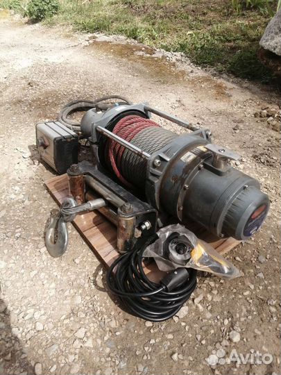 Лебедка 24 в