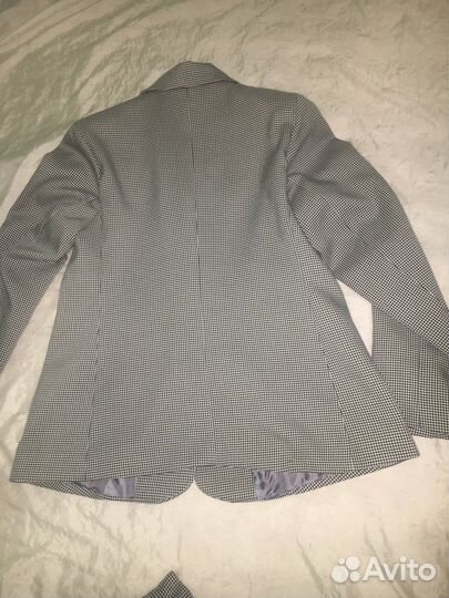 Брючный костюм женский 44