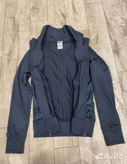 Спортивный костюм adidas