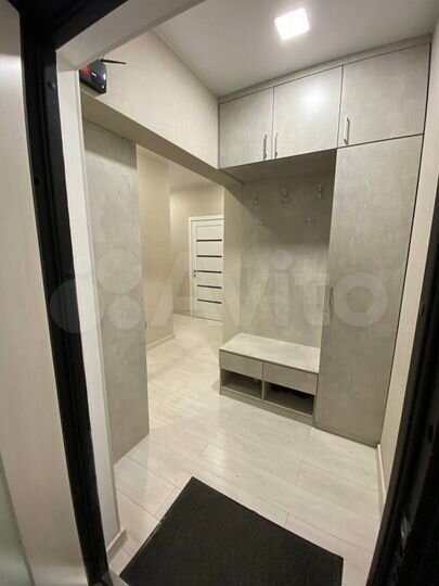 2-к. квартира, 53,3 м², 10/18 эт.