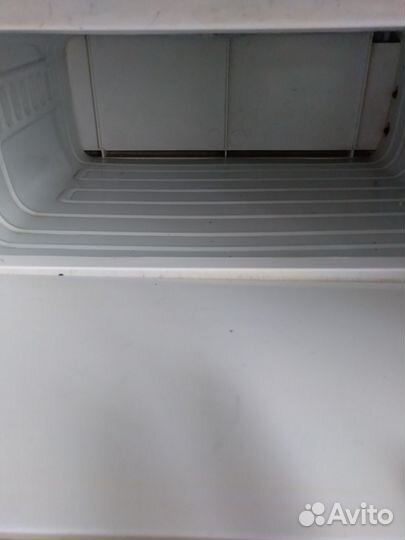 Холодильник б/у