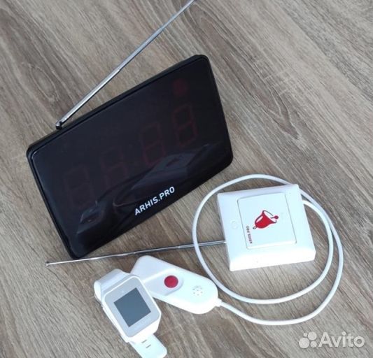 Кнопка вызова персонала для санузлов и туалетов