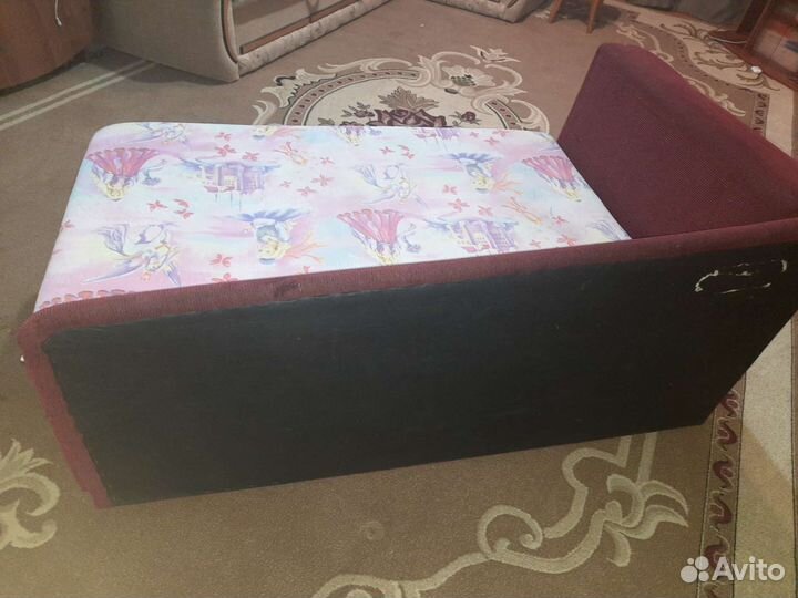 Детский диван