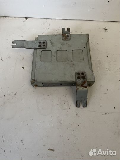 Блок управления двигателя Subaru Forester