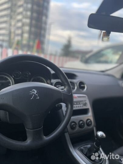 Peugeot 308 1.6 МТ, 2012, 142 000 км