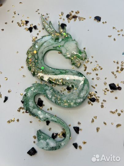 Елочные игрушки из эпоксидной смолы