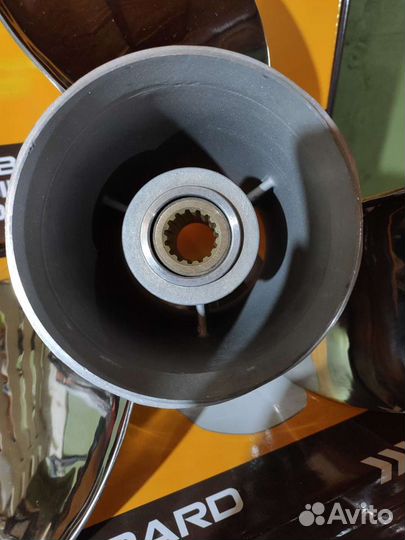 Гребной винт Yamaha 150-300; 3x15x21R
