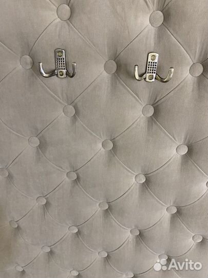 Вешалка в прихожую в каретной стяжке