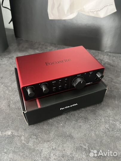 Focusrite Scarlett 2i2 Gen4