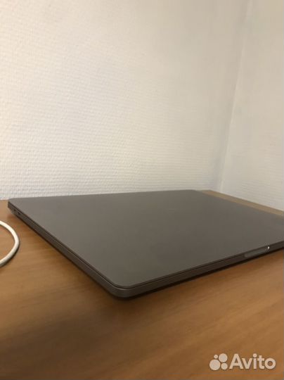 MacBook pro 16 2019 a2141