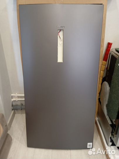 Дверь холодильника haier C4F740cdbgu1