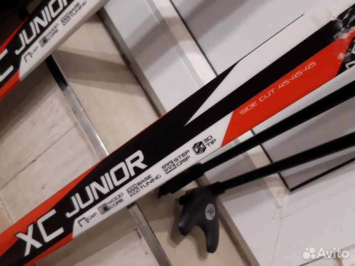 Лыжи 160 см с палками в чехле в Москве