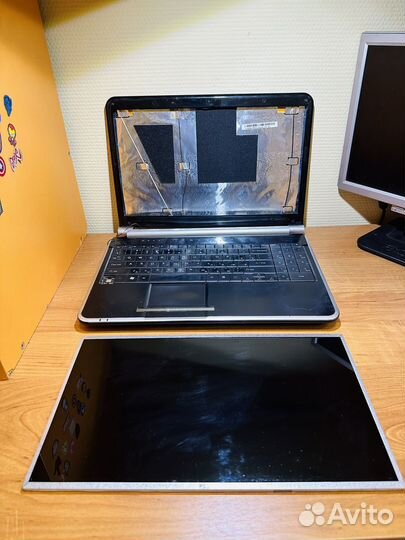 Арт.1067 Ноутбук Packard Bell TJ75 на запчести