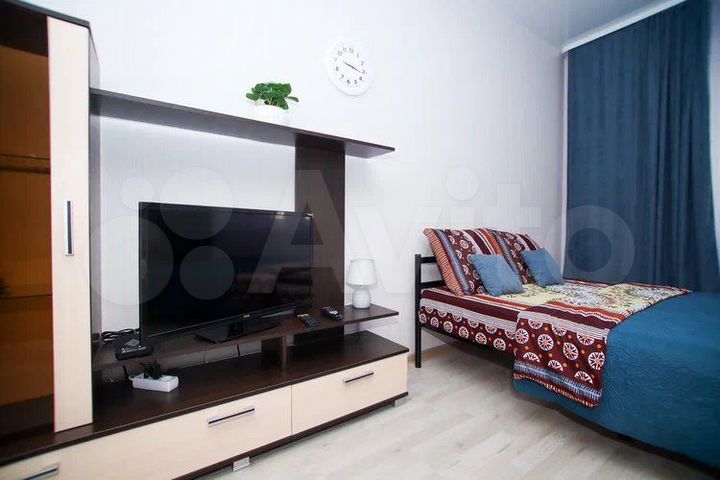 1-к. квартира, 43 м², 8/17 эт.