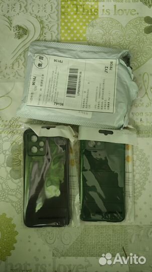 Чехлы на телефон