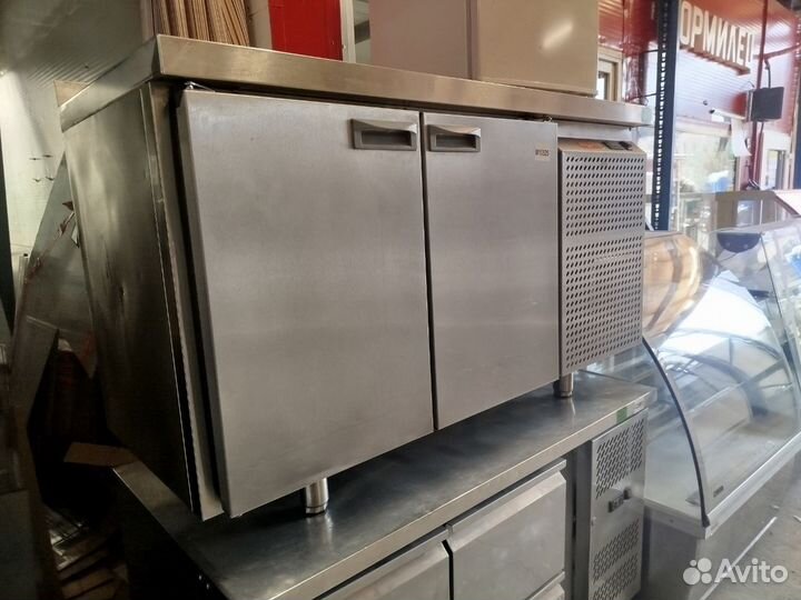 Морозильный стол