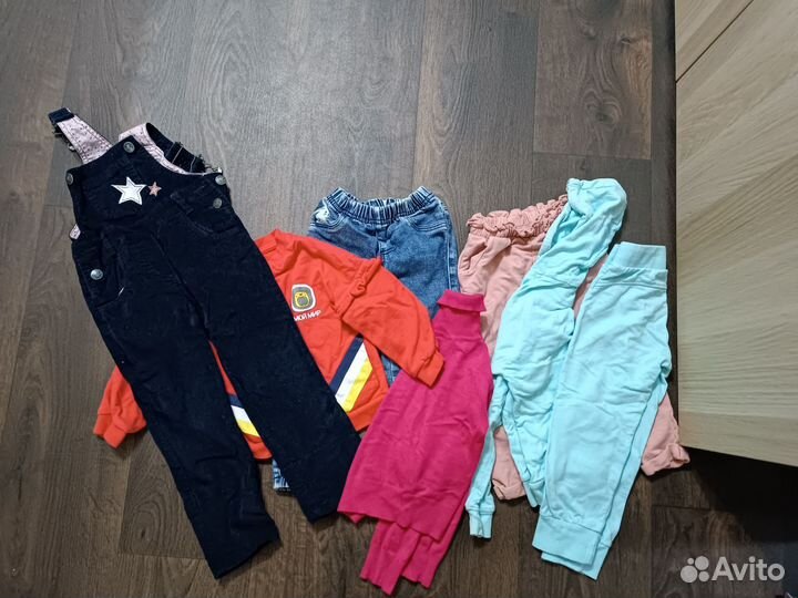 Одежда для девочек пакетом 92-98