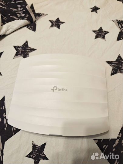 Точка доступа TP-Link Omada EAP225v4