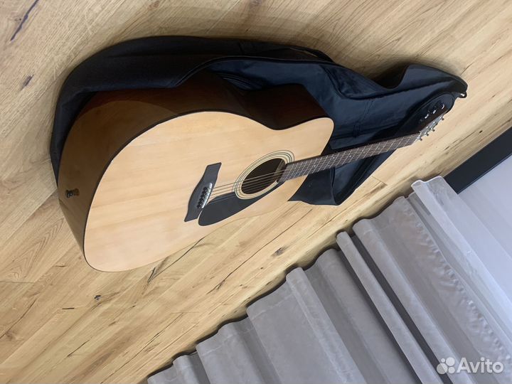 Гитара yamaha f310