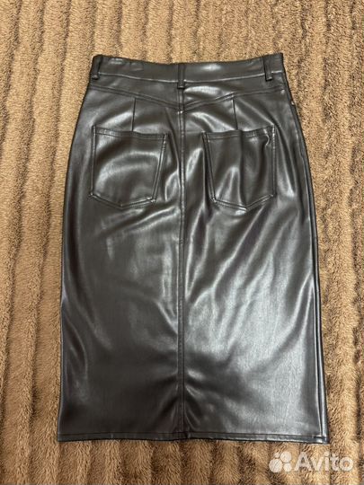 Юбка из экокожи 44