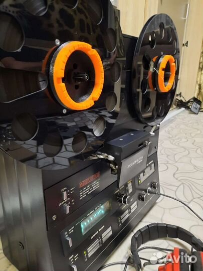 Катушечный магнитофон -приставка Иссык куль 101-1