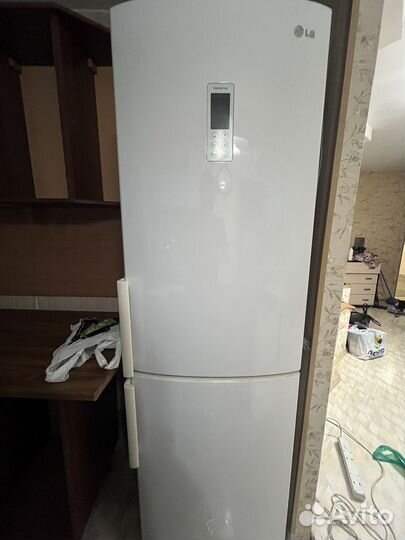 Холодильник LG – Почти Новый No frost