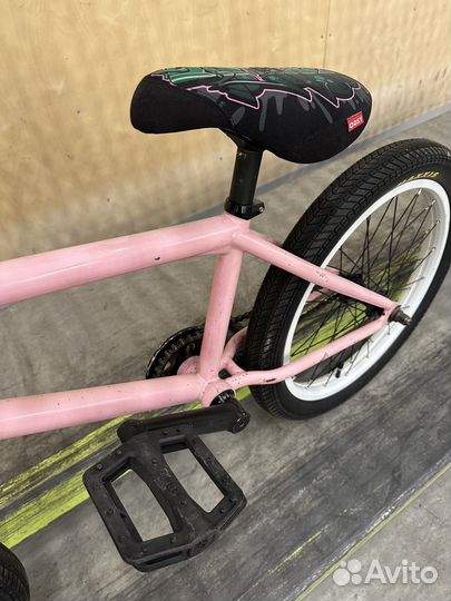 Трюковой велосипед bmx