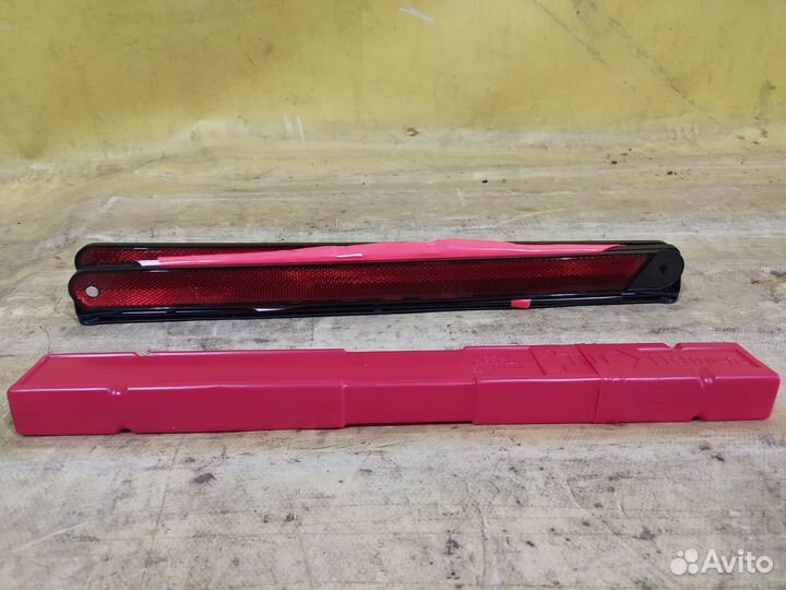 Знак аварийной остановки Audi Q7 Ауди фольксваген