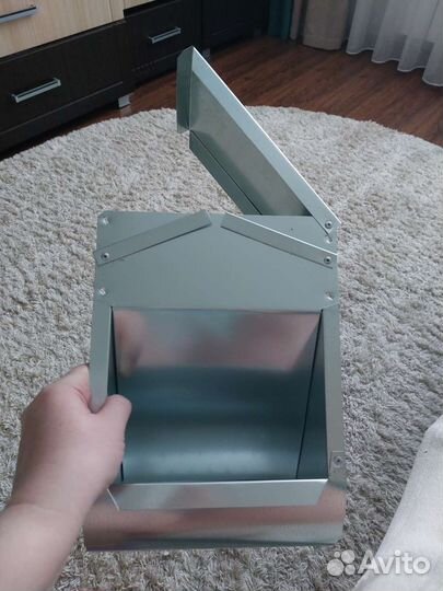 Кормушка бункерная для кроликов