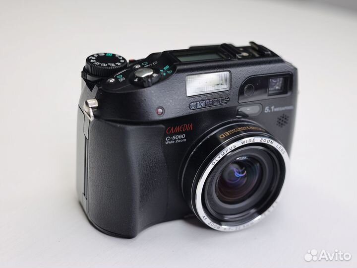 Olympus camedia c-5060 zoom как новый