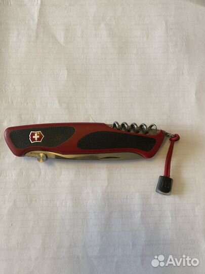 Нож victorinox rangergrip 52