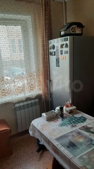 2-к. квартира, 52 м², 1/10 эт.