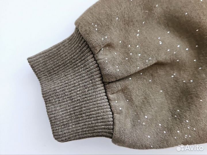 Костюм спортивный для девочки новый 98 с блестками