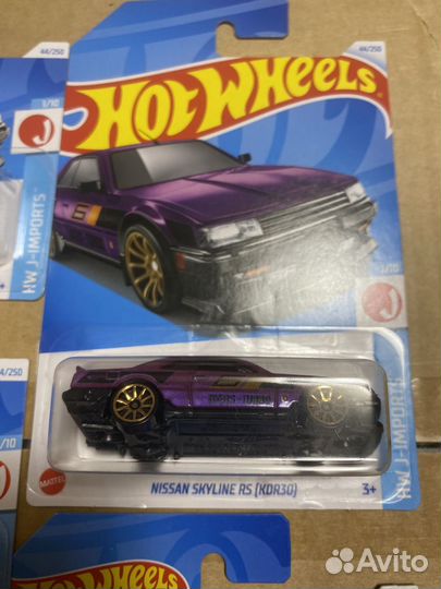 Hot wheels nissan skyline rs kdr30