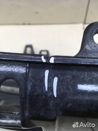 Бампер передний Toyota Land Cruiser Prado