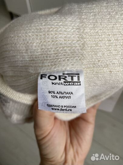 Берет женский