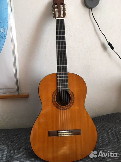 Классическая гитара yamaha c40
