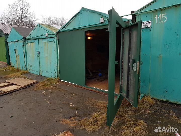 Ворота железные не покрашеные, петли 36мм,2 замка